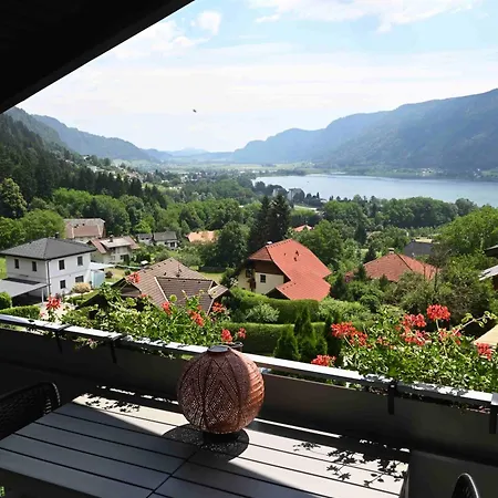 Waldvilla Bergsee 公寓 *
